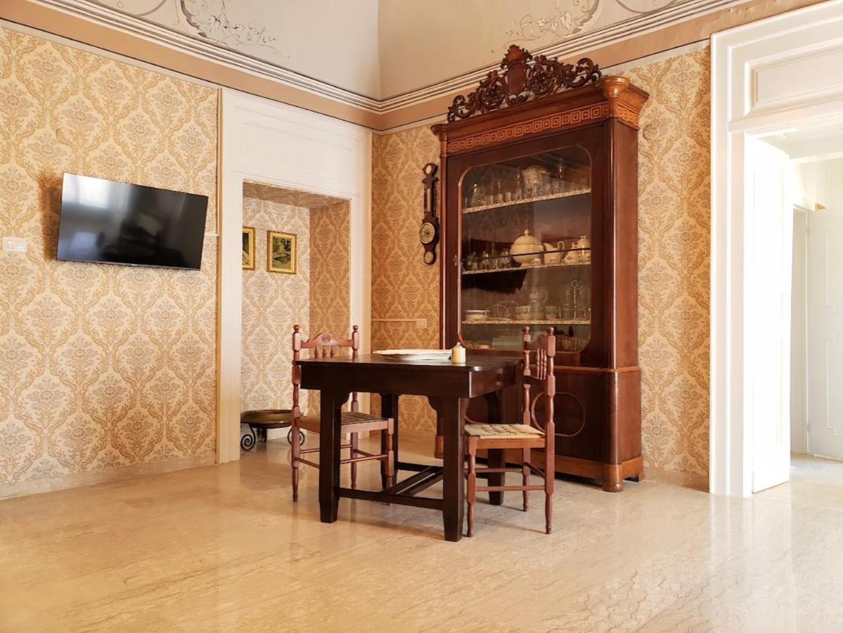 Apartamento Dimora Maggi Al Corso - Affitti Brevi Italia Monte SantʼAngelo Exterior foto