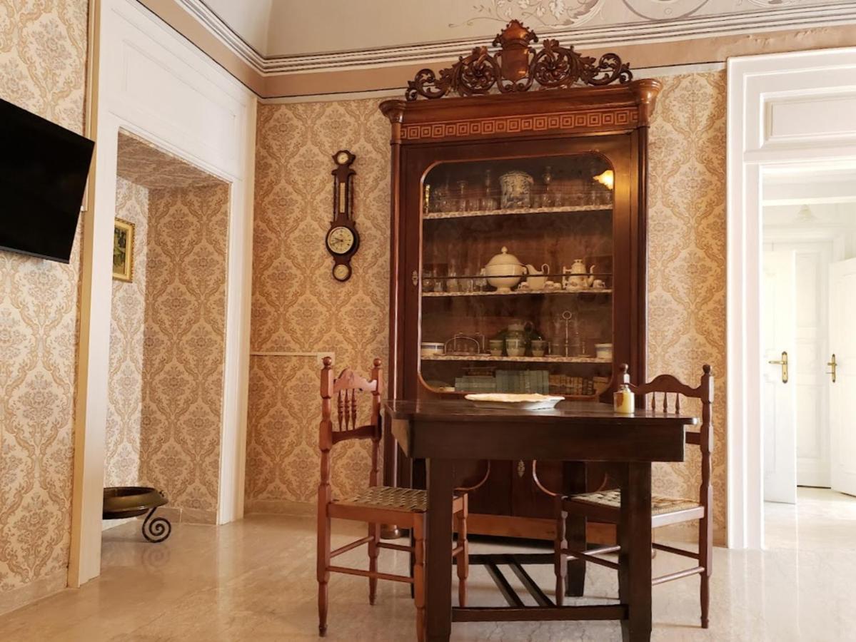 Apartamento Dimora Maggi Al Corso - Affitti Brevi Italia Monte SantʼAngelo Exterior foto