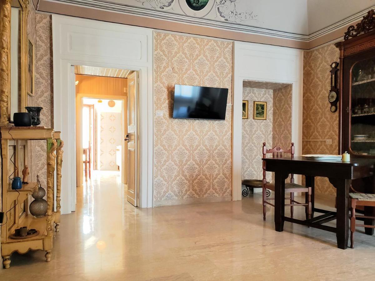 Apartamento Dimora Maggi Al Corso - Affitti Brevi Italia Monte SantʼAngelo Exterior foto